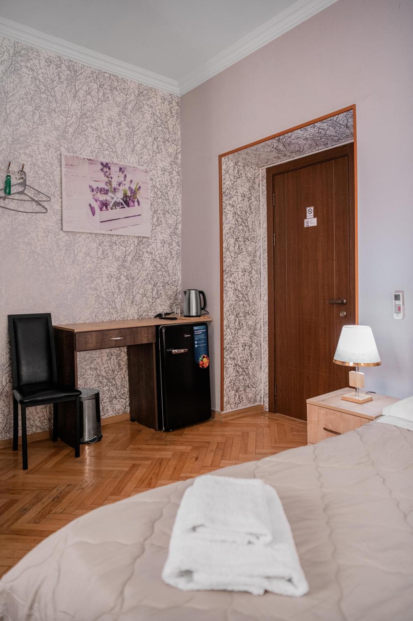 Lotus Hotel Tbilisi Esterno foto